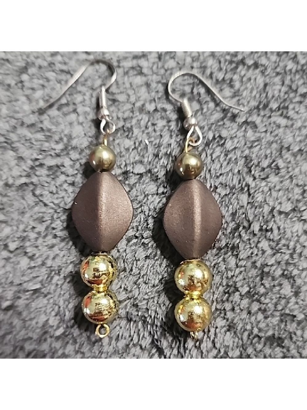 💥5 For $15💥Goldtone and Brown Dangle Earrings - Picture 2 of 2